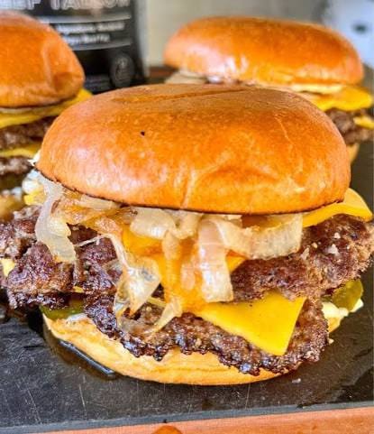 Classic Smash Burger